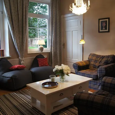 Ferienwohnung Magnolia * Rugge